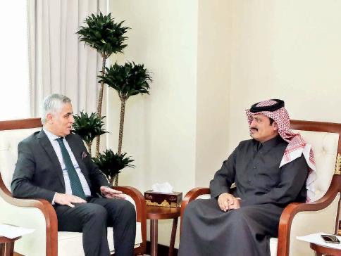 First Deputy Minister of Foreign Affairs of Tajikistan met with the Undersecretary of Ministry of Commerce and Industry of Qatar